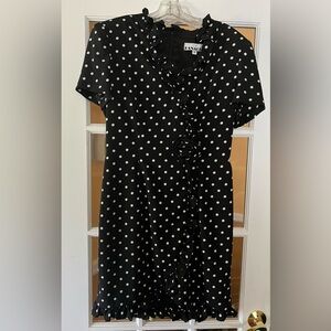 Polka Dot Dress black short sleeve w/shoulder pads and back zipper ruffled hem!